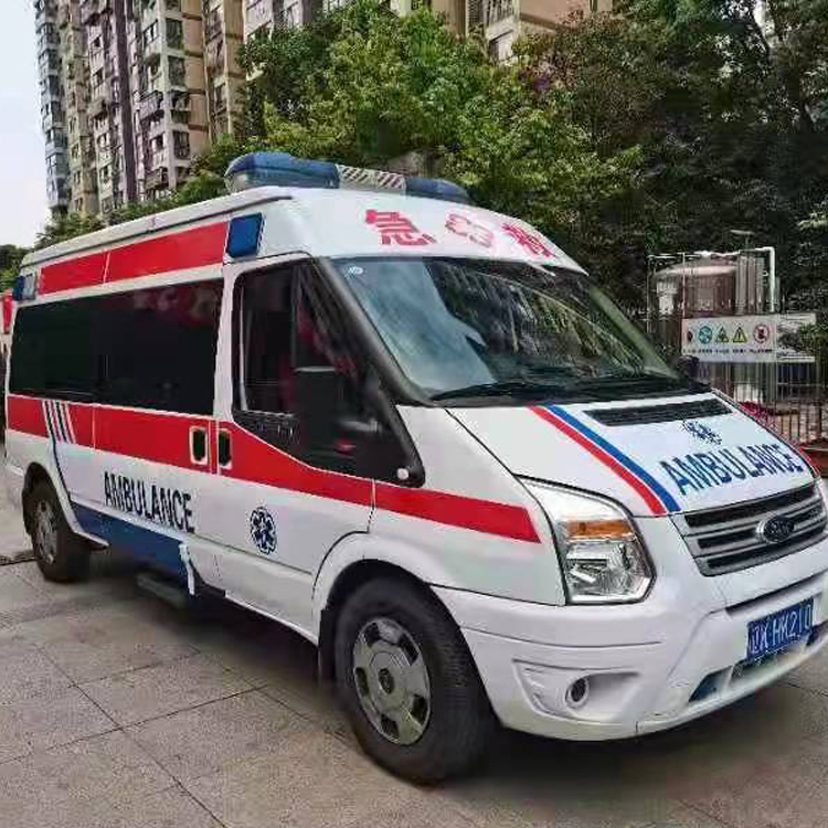 城北长途救护车护送病人返乡